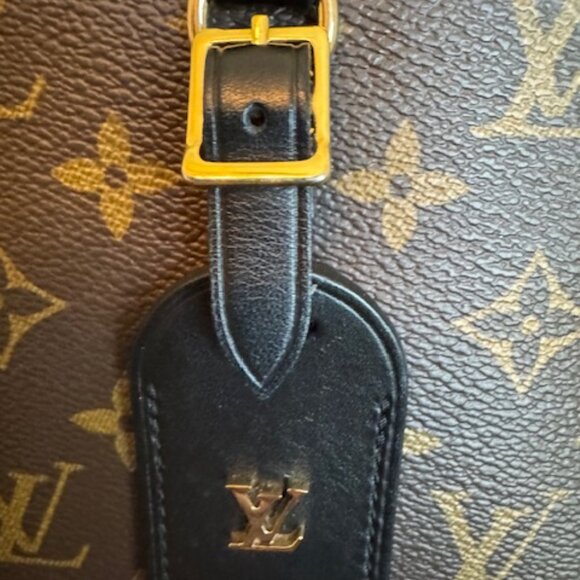 Louis Vuitton Monogram Odeon MM in Black - Picture 5 of 10